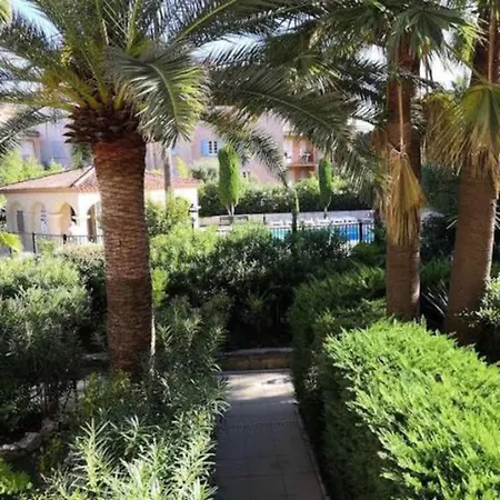 Appart hôtel Piscine Centre Saint-Tropez
